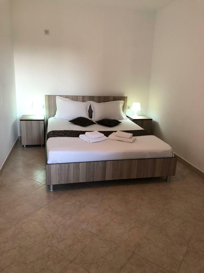 Marcos Hotel Costinesti Bagian luar foto